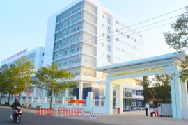 Điều tra vụ việc 1 người nghi rơi từ tầng 7 bệnh viện dẫn đến tử vong