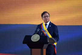 Tổng thống đắc cử Colombia Gustavo Petro tuyên thệ nhậm chức
