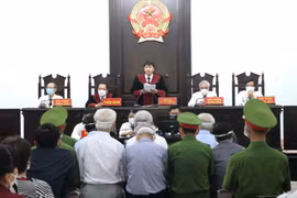 Khánh Hòa: Tuyên án tù 7 cựu quan chức vi phạm về quản lý đất đai