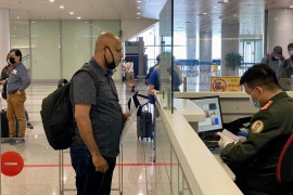 Miễn thị thực nhập cảnh Việt Nam cho công dân của 13 nước