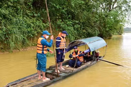 Vụ lật đò ở Tuyên Quang: Tìm thấy thi thể cháu bé cách hiện trường 3km