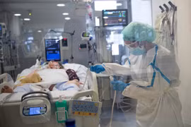 Bệnh nhân COVID-19 có nguy cơ mắc 20 loại bệnh về tim mạch