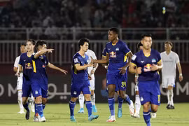 Hoàng Anh Gia Lai thua sát nút Yokohama ở lượt trận ra quân