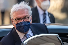 Tổng thống Đức Frank-Walter Steinmeier và phu nhân mắc COVID-19