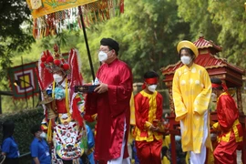 Lãnh đạo TP.HCM và hàng nghìn người dâng hương Giỗ Tổ Hùng Vương