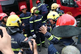 Tìm thấy thêm 9 thi thể trong vụ cháy quán Karaoke ở Bình Dương