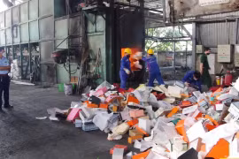 Bà Rịa-Vũng Tàu tiêu hủy hơn 4.500 hàng hóa không rõ nguồn gốc
