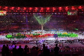 Một tiết mục nghệ thuật tại lễ bế mạc Thế vận hội Rio. (Nguồn: AFP/TTXVN)