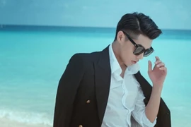 Noo Phước Thịnh trong diện mạo mới đầy chững chạc, nam tính. (Ảnh: Nhân vật cung cấp)