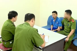 Đối tượng Lò Văn Ương tại cơ quan Công an. (Ảnh: TTXVN phát)