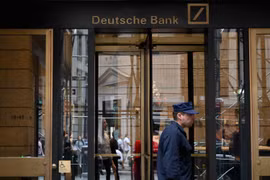 Một chi nhánh của Deutsche Bank tại New York của, Mỹ. (Ảnh: AFP/TTXVN)