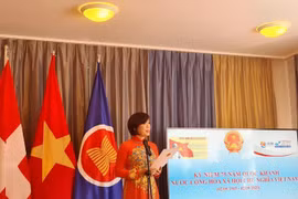 Đại sứ Lê Linh Lan phát biểu nhân kỷ niệm 75 năm Quốc khánh nước CHXHCN Việt Nam. (Ảnh: TTXVN phát)