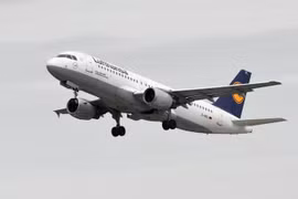 Máy bay của hãng hàng không Lufthansa. (Ảnh: AFP/TTXVN)