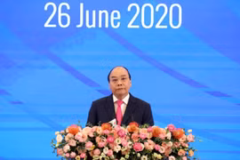 Thủ tướng Nguyễn Xuân Phúc, Chủ tịch ASEAN 2020 phát biểu khai mạc Hội nghị Cấp cao ASEAN lần thứ 36. (Ảnh: Thống Nhất/TTXVN)