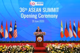 Thủ tướng Nguyễn Xuân Phúc, Chủ tịch ASEAN 2020 phát biểu khai mạc Hội nghị Cấp cao ASEAN lần thứ 36. (Ảnh: TTXVN)