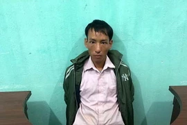 Đối tượng Hờ A Đua bị bắt giữ tại cơ quan điều tra. (Ảnh: Vũ Hà/TTXVN)