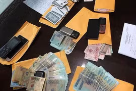 Liên tiếp triệt xóa tụ điểm cờ bạc có quy mô tại Cà Mau