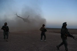 Binh sỹ Afghanistan tham gia huấn luyện ở Lashkar Gah, Helman ngày 27/8. (Nguồn: AFP/TTXVN)