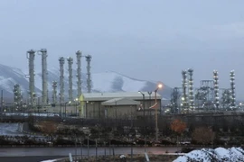 Lò phản ứng hạt nhân nước nặng Arak tại thành phố Arak, miền trung Iran. (Nguồn: AP/TTXVN)