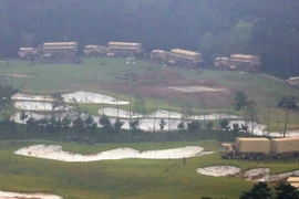 Các trang thiết bị THAAD được chuyển tới Seongju, Hàn Quốc ngày 7/9. (Nguồn: AFP/TTXVN)