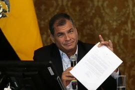 Ứng cử viên Guillermo Lasso. (Nguồn: AFP/TTXVN)