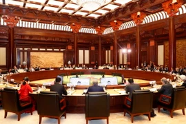 Phiên họp bàn tròn thứ nhất của Diễn đàn cấp cao hợp tác “Vành đai và Con đường.” (Ảnh: Nhan Sáng/TTXVN) 