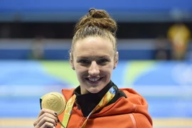  Vận động viên Katinka Hosszu của Hungary giành Huy chương vàng bơi ếch 100m nữ tại Olympic 2016. (Nguồn: EPA/TTXVN) 