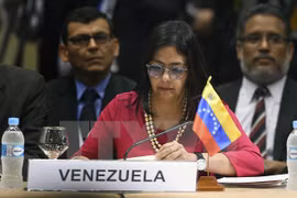 Ngoại trưởng Delcy Rodrígue tại Hội nghị thượng đinh Mercosur ở Luque, Paraguay. (Nguồn: AFP/TTXVN)