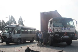 Hiện trường vụ tại nạn. (Ảnh: Dương Chí Tưởng/TTXVN) 