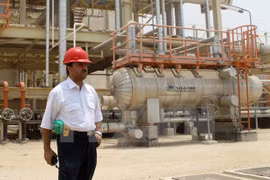 Nhà máy lọc dầu tại thành phố cảng Asaluyeh, miền Nam Iran. (Nguồn: AFP/TTXVN)