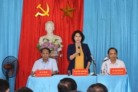 Chủ tịch Quốc hội Nguyễn Thị Kim Ngân phát biểu trong buổi làm việc với cán bộ, chủ chốt và nhân dân huyện Chợ Mới. (Ảnh: Trọng Đức/TTXVN) 
