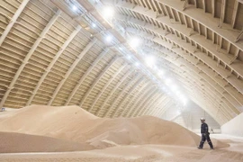 Sản xuất phân bón tại Công ty Agrium Inc. (Nguồn: Reuters) 
