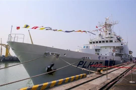 Tàu tuần tra Settsu của Lực lượng Bảo vệ bờ biển Nhật Bản cập cảng Tiên Sa thăm thành phố Đà Nẵng. (Ảnh: Trần Lê Lâm/TTXVN)