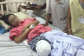 Đình chỉ công tác 4 y bác sỹ liên quan vụ nữ sinh bị cưa chân