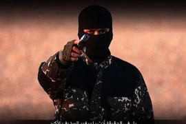 Hình ảnh cắt ra từ đoạn video. (Nguồn: ibtimes.co.uk)