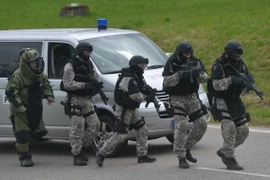 Cảnh sát Séc trong một cuộc diễn tập chống khủng bố. (Nguồn: AFP/TTXVN)