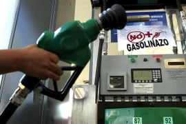 Một trạm xăng tại Mexico City, Mexico ngày 1/1. (Nguồn: THX/TTXVN)