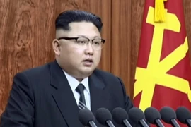 Nhà lãnh đạo Triều Tiên Kim Jong-un phát biểu trong thông điệp Năm Mới 2017. (Nguồn: YONHAP/TTXVN)