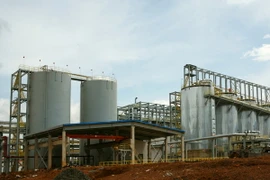 Hệ thống bể chứa quặng tại Tổ hợp bauxite-nhôm Lâm Đồng. (Ảnh: Ngọc Hà/TTXVN)