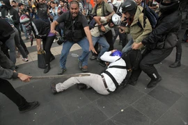 [Video] Hàng chục nhà báo thiệt mạng trong các vụ tấn công chủ đích