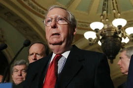 Lãnh đạo đa số Thượng viện Mỹ Mitch McConnell trong cuộc họp báo tại Washington DC., ngày 14/11. (Nguồn: AFP/TTXVN)