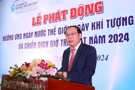 Thứ trưởng Lê Công Thành phát biểu tại Lễ phát động hưởng ứng Ngày Nước thế giới (22/3), Ngày Khí tượng thế giới (23/3) và Chiến dịch Giờ Trái đất năm 2024. (Ảnh: Thanh Thảo/Vietnam+)