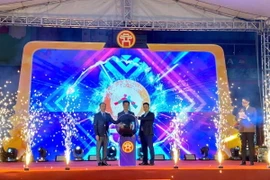 Lễ khởi động sự kiện “Hà Nội đêm không ngủ - Ha Noi Midnight Sale” 2024. (Ảnh: Vietnam+)