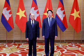 Chủ tịch nước Lương Cường và Quốc vương Campuchia Norodom Sihamoni dự tiệc chiêu đãi. (Ảnh: Lâm Khánh/TTXVN)