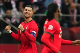 Ronaldo tiếp tục ghi bàn giúp Bồ Đào Nha chiến thắng. (Nguồn: Reuters)