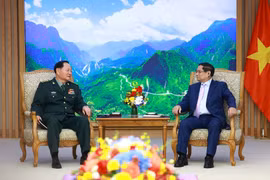 Thủ tướng Phạm Minh Chính tiếp Thượng tướng Trương Hựu Hiệp, Phó Chủ tịch Quân ủy Trung ương Trung Quốc. (Ảnh: Dương Giang/TTXVN)