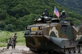Binh sỹ Mỹ tham gia cuộc tập trận chung ở Pohang ngày 6/7. (Nguồn: EPA/TTXVN)