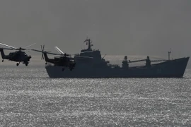 Tàu chiến của hải quân Nga tham gia cuộc tập trận ngày 9/9. (Nguồn: AFP/TTXVN)