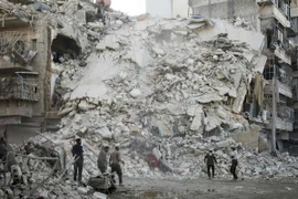 Cảnh đổ nát do xung đột ở Qatarji, ngoại ô thành phố Aleppo ngày 17/10. (Nguồn: AFP/TTXVN)