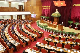 Nhận diện những nguy cơ sống còn của Đảng trước thềm Đại hội Đảng XIII